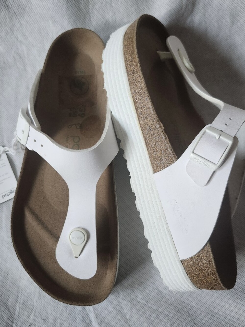 Birkenstock Papillio Gizeh Platform Vegan Sandals In White Sz 39